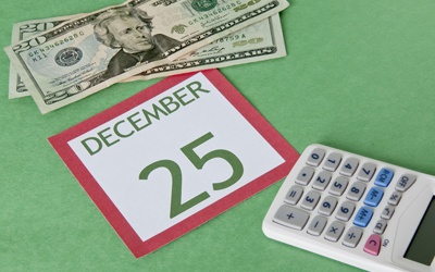 Blog - Keeping Your Holiday Budget On Track.jpg